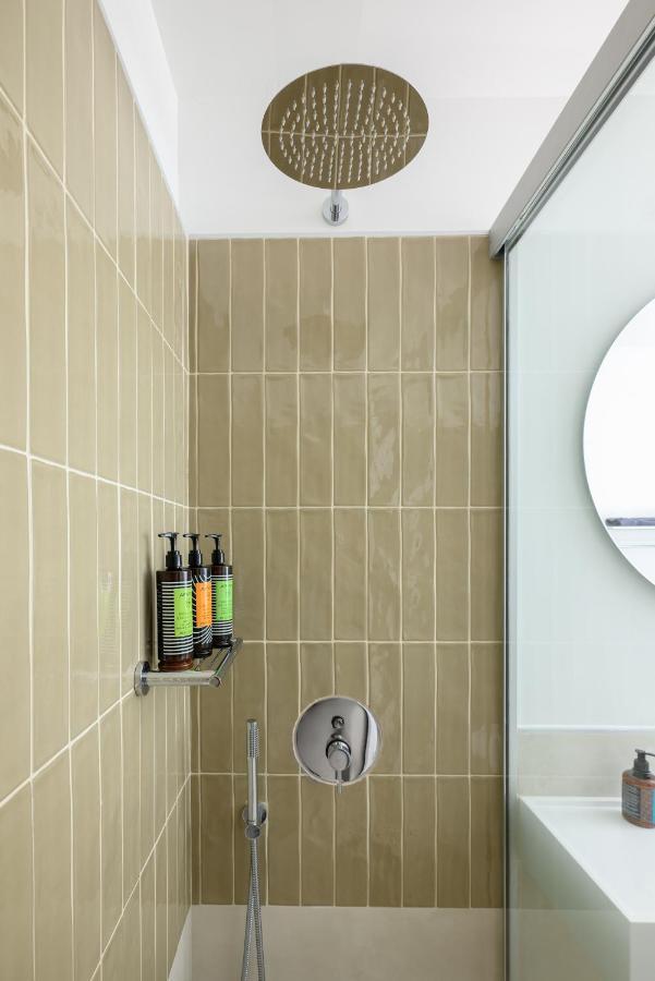 The H Experience - Eclectic Spacious Apartment Near Venetian Castle - 2 Héraklion Extérieur photo
