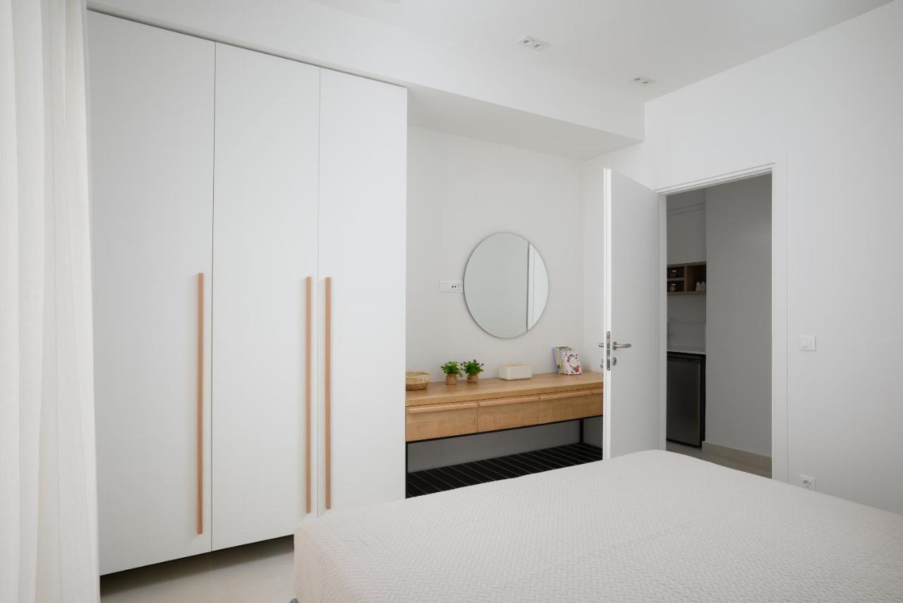 The H Experience - Eclectic Spacious Apartment Near Venetian Castle - 2 Héraklion Extérieur photo